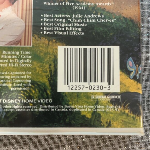 Walt DIsney's Mary Poppins 100% Working Condition - For Collectors and Fans! - Picture 3 of 5